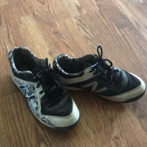 New Balance baseball shoes size 6 great shape!!!